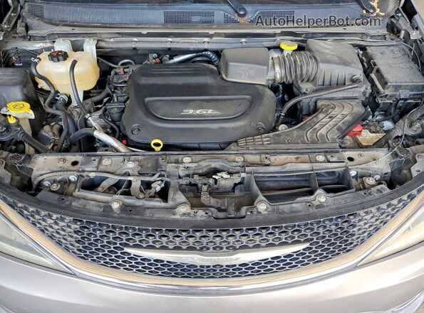 2C4RC1BG4JR110829 2018 CHRYSLER PACIFICA Серебряный Вид наклейки с VIN-кодом