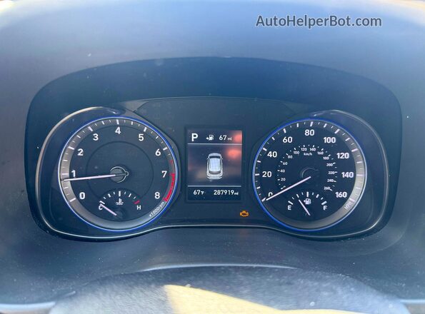 KM8K2CAA0JU131639 2018 HYUNDAI KONA Черный Вид панели приборов