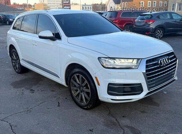 WA1LAAF72HD016784 2017 AUDI Q7 Белый Вид спереди