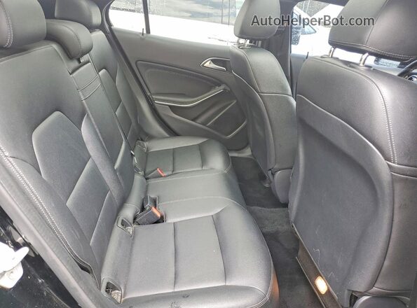 WDCTG4GB4HJ297541 2017 MERCEDES-BENZ GLA-CLASS Black ძრავის განყოფილების ხედი