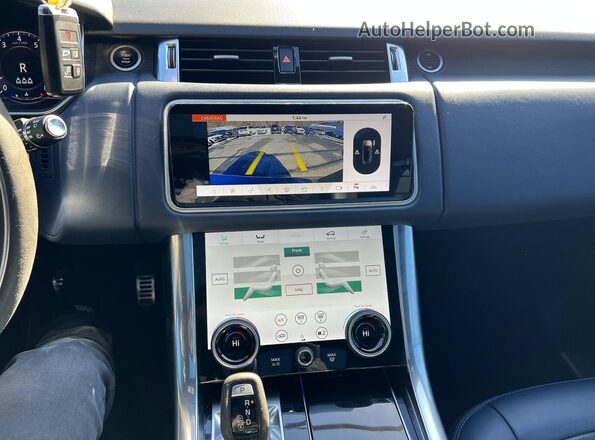 SALWS2RU6MA757967 2021 LAND ROVER RANGE ROVER Green Widok wnętrza z tyłu