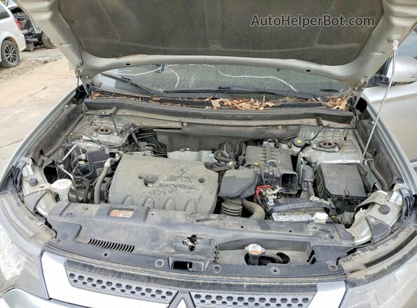 JA4AD3A39LZ038517 2020 MITSUBISHI OUTLANDER Серебряный Вид подкапотного пространства