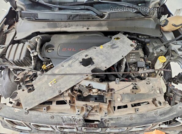 3C4NJDCB3MT520127 2021 JEEP COMPASS Silver Vista de la etiqueta del VIN