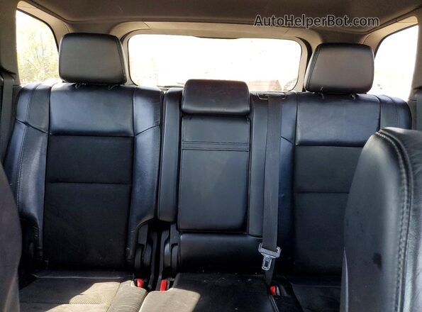 1C4RJFAGXJC468305 2018 JEEP GRAND Red Widok wnętrza z tyłu
