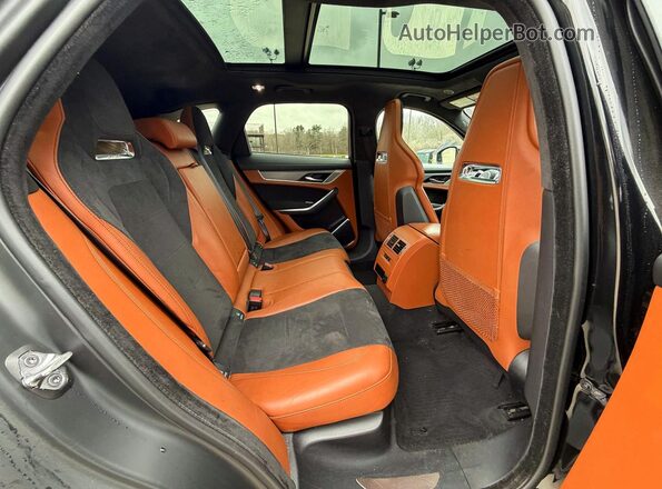 SADCZ2EE4NA694815 2022 JAGUAR F-PACE Черный Вид сзади