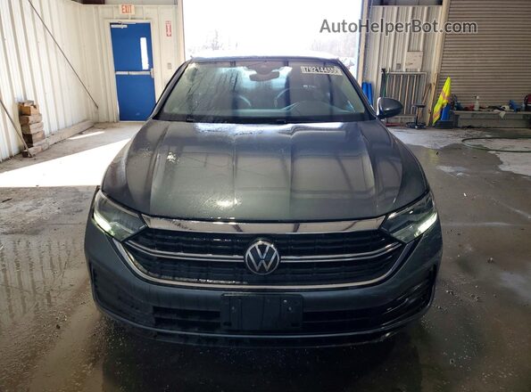 3VWEM7BU3RM050448 2024 VOLKSWAGEN JETTA Gray Widok z tyłu