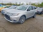 2018 Mitsubishi Outlander Es Silver vin: JA4AD2A3XJZ052000