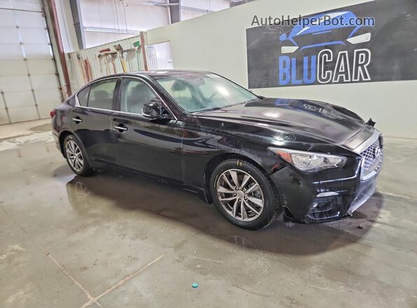 JN1EV7AR4MM751956 2021 INFINITI Q50 Черный Передняя правая четверть