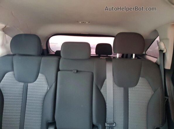 5XYRG4LC6NG091552 2022 KIA SORENTO Silver Вид задньої частини салону