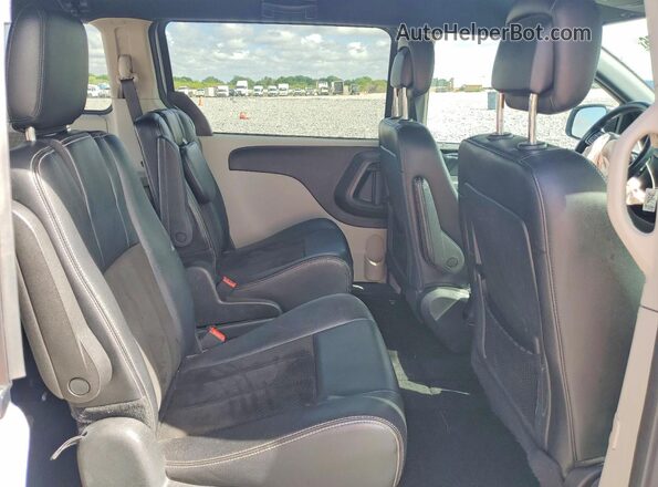 2C4RDGCG9KR518226 2019 DODGE GRAND Серебряный Вид подкапотного пространства