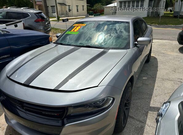 2C3CDXBG6JH173687 2018 DODGE CHARGER Серебряный Задняя правая четверть