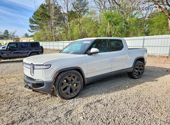 7FCTGAAA2NN006568 2022 RIVIAN R1T White Առջևի ձախ երեք քառորդ տեսարան