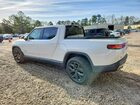 2022 Rivian R1t Adventure White vin: 7FCTGAAA2NN006568