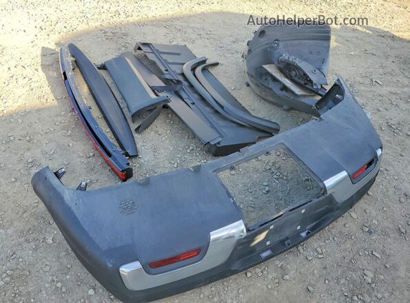 7FCTGAAA3NN015814 2022 RIVIAN R1T Gray Widok komory silnika