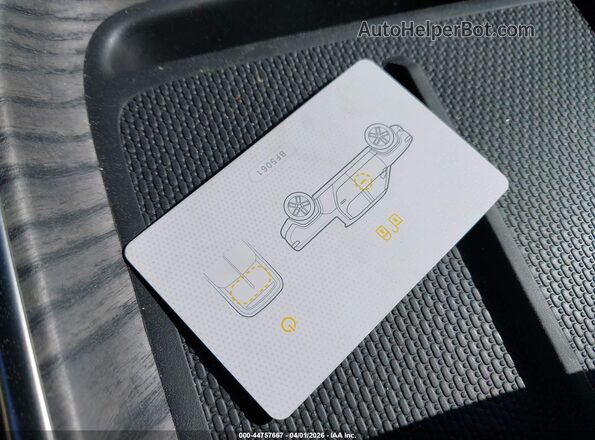 7FCTGCAAXTN045126 2026 RIVIAN R1T Silver Vista del salpicadero