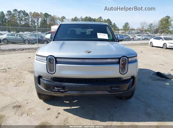 7FCTGCAAXTN045126 2026 RIVIAN R1T Silver Vista interior trasera