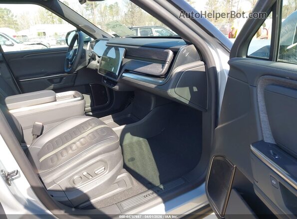 7FCTGCAAXTN045126 2026 RIVIAN R1T Silver Vista interior delantera