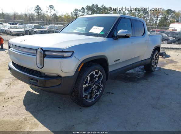 7FCTGCAAXTN045126 2026 RIVIAN R1T Silver Vista tres cuartos delantera izquierda