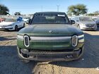 2025 Rivian R1t Premium Green vin: 7FCTGCAP2SN038240