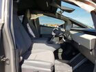 2025 Tesla Cybertruck Серебряный vin: 7G2CEGEC9SA077409