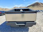 2025 Tesla Cybertruck Серебряный vin: 7G2CEGEC9SA077409