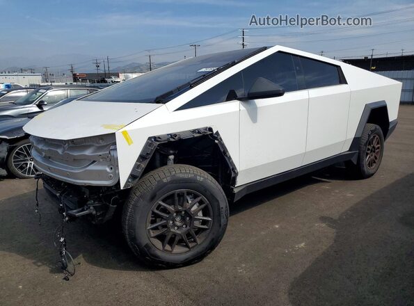 7G2CEHED0SA074610 2025 TESLA CYBERTRUCK Белый Передняя левая четверть