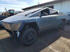 2025 Tesla Cybertruck Silver vin: 7G2CEHED5SA075817