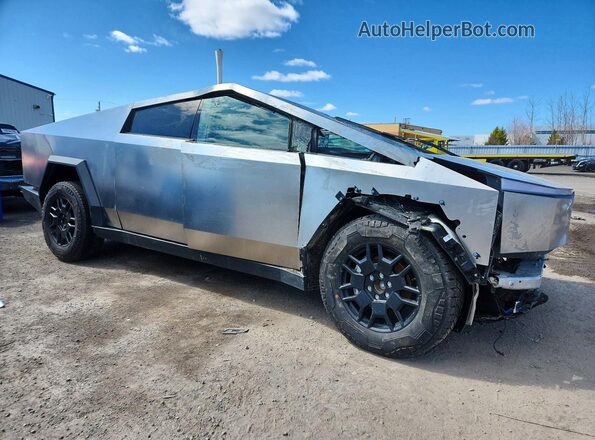 7G2CEHED7SA080663 2025 TESLA CYBERTRUCK Серебряный Передняя правая четверть