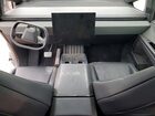 2024 Tesla Cybertruck Silver vin: 7G2CEHED8RA025861