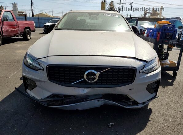7JRL12TL2RG314198 2024 VOLVO S60 Silver Vista frontal