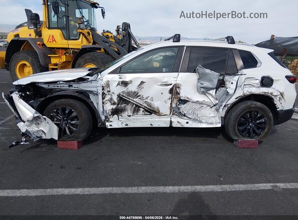 7MMVABDM8RN156086 2024 MAZDA CX-5 White Սալոնի հետևի տեսք