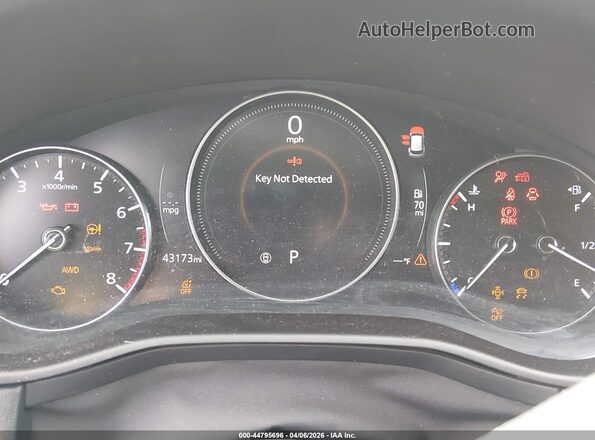 7MMVABDM8RN156086 2024 MAZDA CX-5 White Հետևի նստատեղերի տեսք