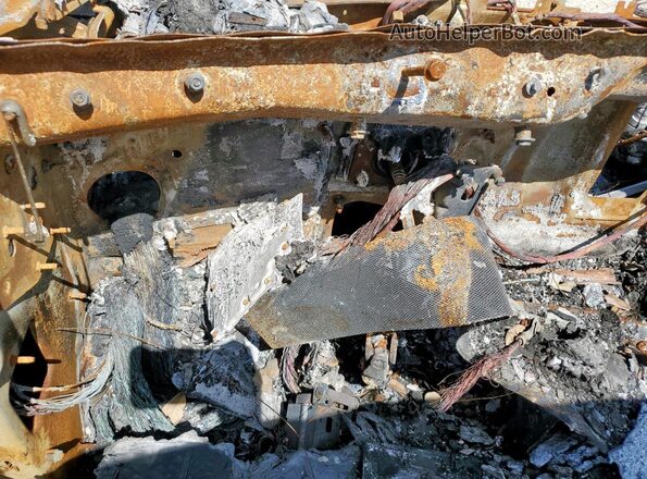 7PDSGABA6PN008917 2023 RIVIAN R1S Burn ხელსაწყოთა პანელის ხედი