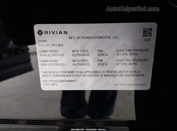 7PDSGCBA5TN088071 2026 RIVIAN R1S Черный Вид подкапотного пространства