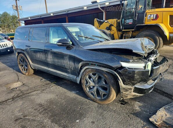 7PDSGCBA7TN083776 2026 RIVIAN R1S Black Przód prawy