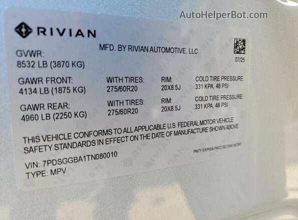 7PDSGGBA1TN080010 2026 RIVIAN R1S Silver Вид наклейки з VIN-кодом