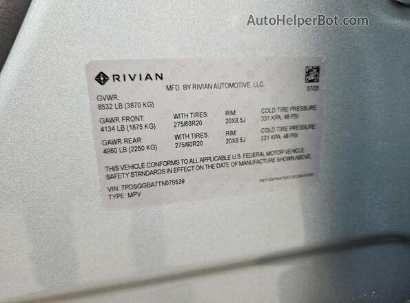 7PDSGGBA7TN079539 2026 RIVIAN R1S Серебряный Панорамный вид салона 360°