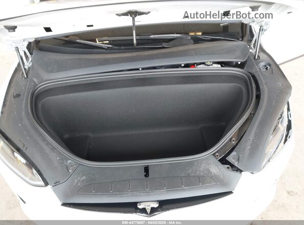 7SAXCBE58SF464909 2025 TESLA MODEL X Белый Вид сзади