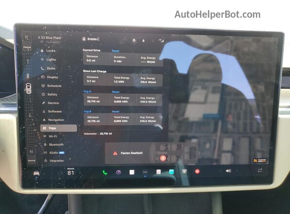 7SAXCBE60NF334071 2022 TESLA MODEL Синий Вид щитка приборов
