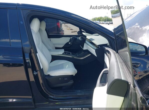 2022 TESLA MODEL X PLAID TRI MOTOR ALL-WHEEL DRIVE