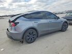 2025 Tesla Model Y Серебряный vin: 7SAYGAEE1SF304745