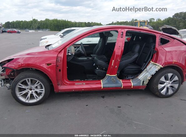 7SAYGAEE2PF910482 2023 TESLA MODEL Y Red Widok wnętrza 360 stopni