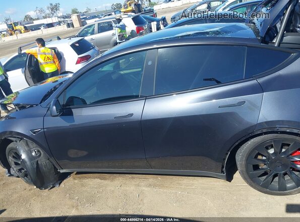 7SAYGAEE2RF131764 2024 TESLA MODEL Y Black 