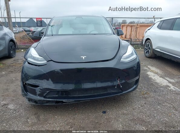 7SAYGAEE6NF315261 2022 TESLA MODEL Y Black წინა პანელის ხედი