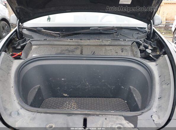 7SAYGAEE6NF315261 2022 TESLA MODEL Y Black უკანა ხედი