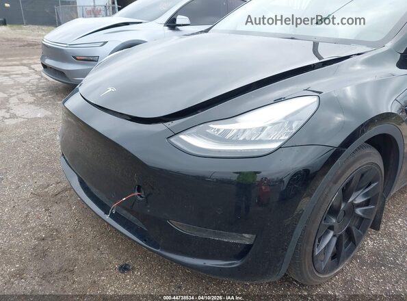 7SAYGAEE6NF315261 2022 TESLA MODEL Y Black 