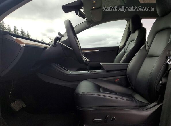 7SAYGAEE7NF548565 2022 TESLA MODEL Gray წინა სალონის ხედი