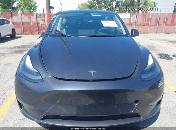 7SAYGAEE8RF034696 2024 TESLA MODEL Y Gray Vista del cuadro de instrumentos
