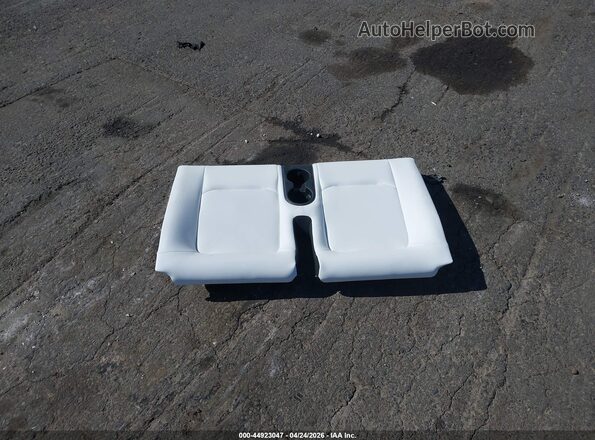 7SAYGAEE9RF116260 2024 TESLA MODEL Y Black 