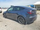 2024 Tesla Model Y Gray vin: 7SAYGDED1RA311050